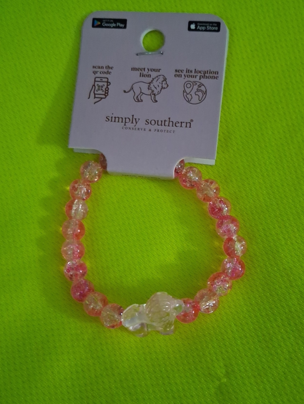 Simply Southern Pink and Clear Crackle Bead Lion Women Bracelet